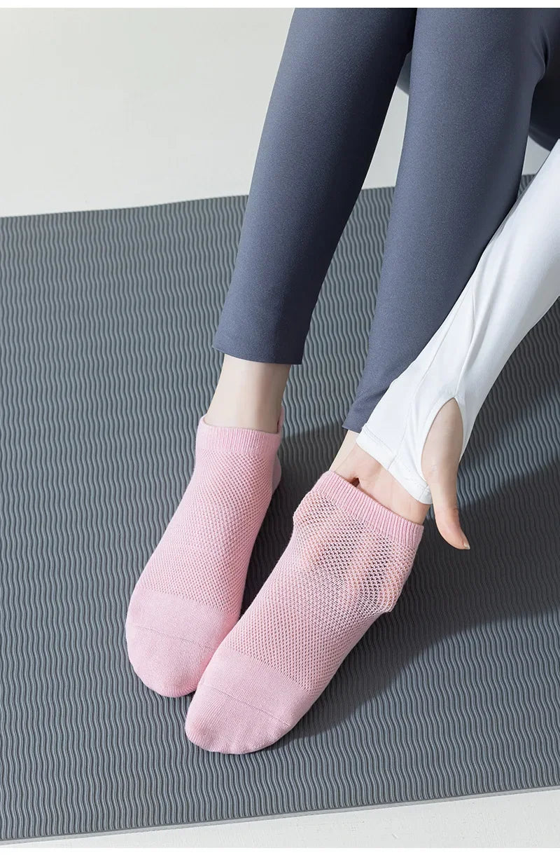 Mesh Breathable Yoga Socks Women Cotton Low Cut Short Gym Fitness Dance Sports Socks Professional Non-slip Floor Pilates Socks